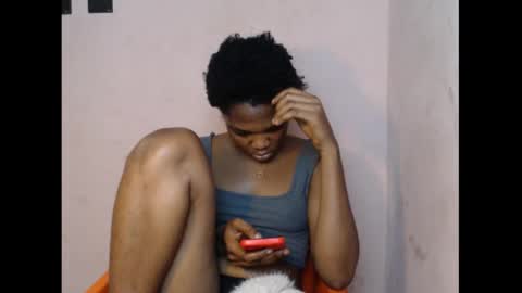 Snapshot of flirtxxdiva chatting on October 13, 2:13 am flirtxxdiva online show from October 13, 2:13 am