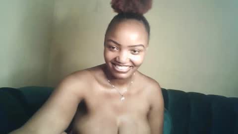 flirtymimie online show from November 21, 7:12 pm