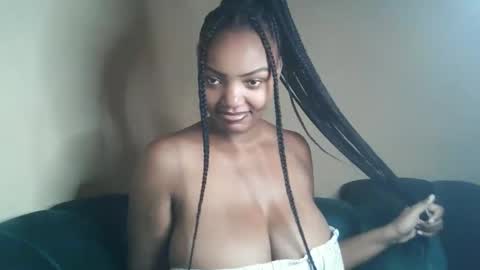 flirtymimie online show from November 6, 2:20 pm