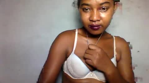 florencia011 online show from March 3, 10:42 pm