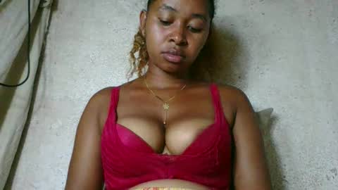 florencia011 online show from April 4, 12:23 pm