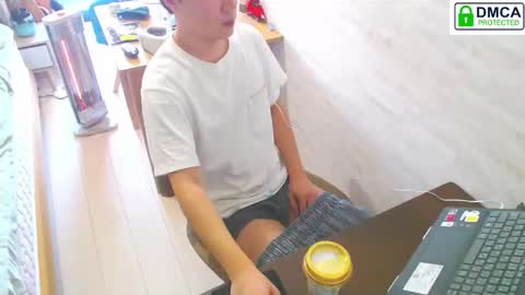 flowerbox online show from February 1, 6:10 am