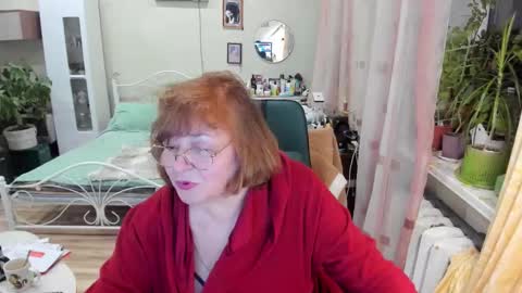 Flowerlower online show from February 4, 6:23 pm