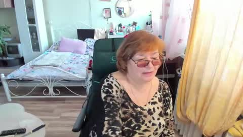 Flowerlower online show from March 8, 6:39 am