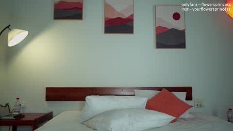 DARYA   online show from September 30, 4:23 am