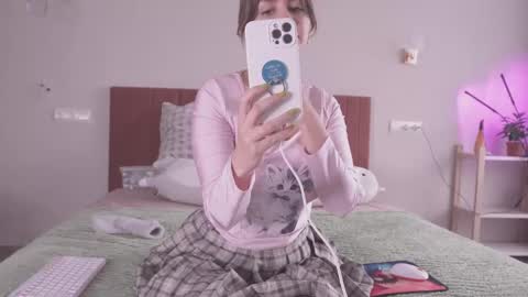 Fluffy and Krut online show from February 9, 10:09 am