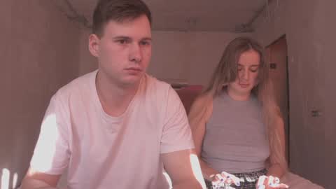 Fluffy and Krut online show from December 20, 9:21 am