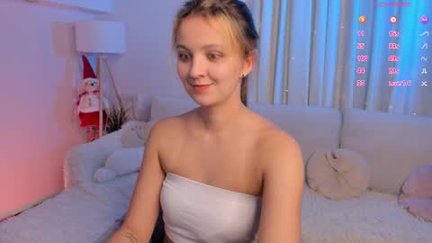 LilLisa online show from November 19, 4:28 pm