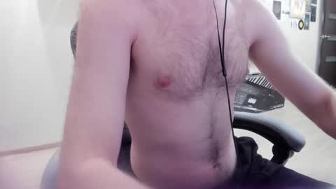 fluffycat  online show from February 15, 9:15 pm