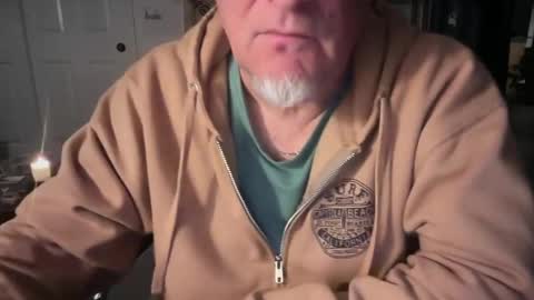 fnkywht60smthng_ online show from April 14, 7:11 am