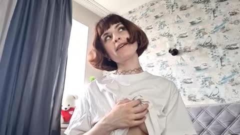 Laura online show from September 19, 9:46 am