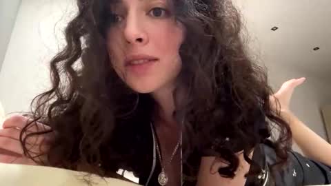 forbiddennvelvet online show from October 31, 9:04 pm