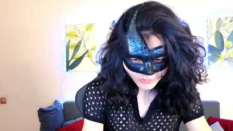 Yukio online show from April 2, 5:31 pm