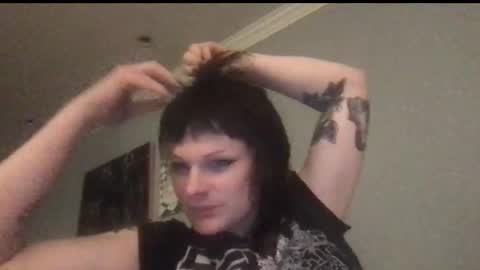 forthedolls online show from October 8, 4:07 am