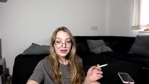 foxxialice online show from October 13, 12:07 pm