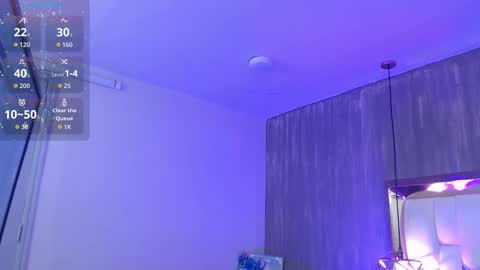 Foxxy  online show from November 10, 11:35 am