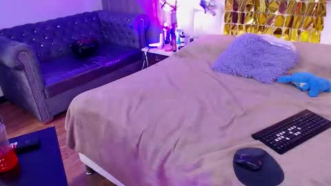 Foxxy  online show from October 16, 3:33 pm