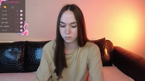 Snapshot of foxxy_girl_ chatting on September 21, 11:58 am andice online show from September 21, 11:58 am