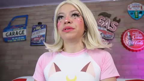 Miss Evans online show from March 13, 7:17 pm