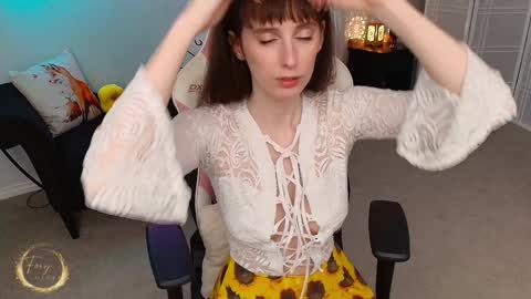 Snapshot of foxy_gamer chatting on September 26, 1:13 am Lex Vive foxygamer cb online show from September 26, 1:13 am