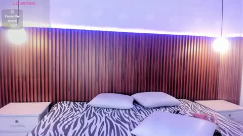 foxy_kylie online show from January 15, 8:39 pm