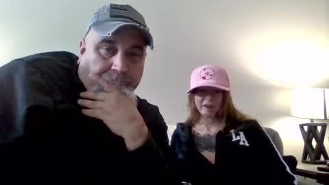 Snapshot of foxyfang chatting on January 6, 5:06 pm foxyfang online show from January 6, 5:06 pm