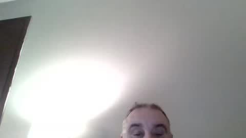 Snapshot of foxyfang chatting on October 30, 1:44 pm foxyfang online show from October 30, 1:44 pm