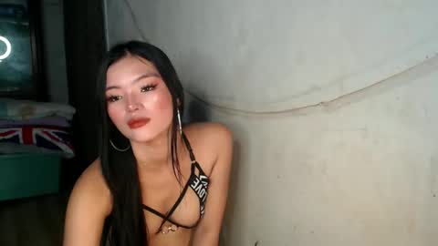 Snapshot of foxygoddess19 chatting on February 3, 2:55 pm foxygoddess19 online show from February 3, 2:55 pm