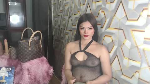 Snapshot of foxygoddess19 chatting on September 16, 4:04 am foxygoddess19 online show from September 16, 4:04 am
