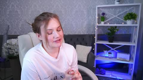 Kate online show from March 27, 10:55 pm