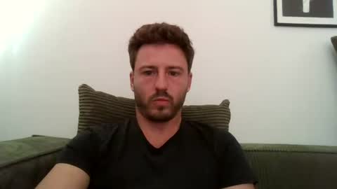 francaiiis online show from September 29, 8:24 am