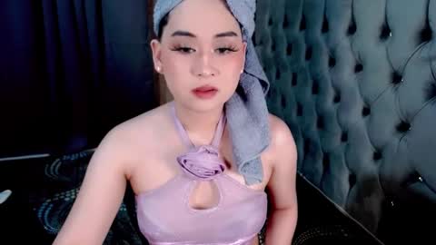 LOVE online show from February 22, 2:08 pm