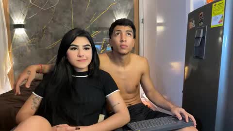 Snapshot of francheska_baby chatting on September 27, 8:34 am Dynamic roles online show from September 27, 8:34 am