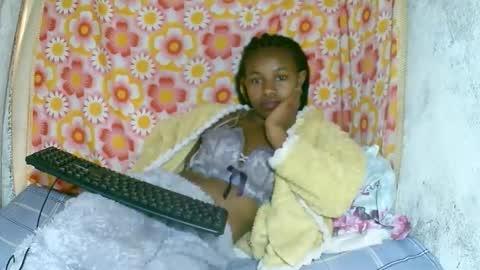 francilla online show from November 9, 8:07 am