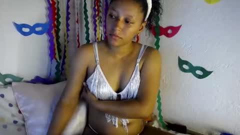 Snapshot of francihot4 chatting on March 2, 2:08 am francihot4 online show from March 2, 2:08 am