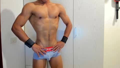 Snapshot of franco_demons_ chatting on October 19, 8:08 am Franco online show from October 19, 8:08 am