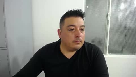 Juan online show from November 26, 3:26 am