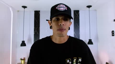 Franvill trato online show from February 25, 7:28 pm