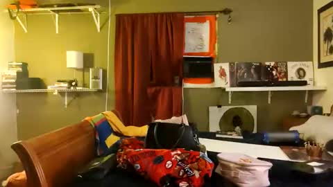 freakeazy online show from January 12, 3:02 am