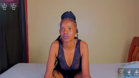Snapshot of freakky_nessa chatting on September 25, 8:43 am Nessa-Independent model online show from September 25, 8:43 am