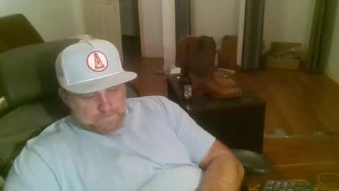 poundyouout1969 online show from February 16, 2:21 am