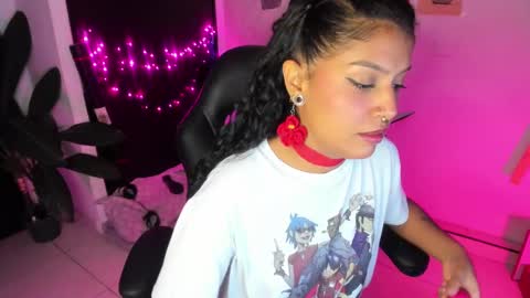 Snapshot of freaky_lia chatting on September 30, 12:10 am Lia Gomez online show from September 30, 12:10 am