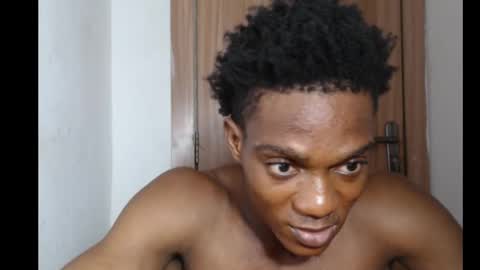 freakyslut30 online show from February 28, 11:45 pm