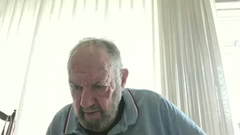 Snapshot of fredaldavid chatting on October 8, 2:23 pm David Fredal online show from October 8, 2:23 pm