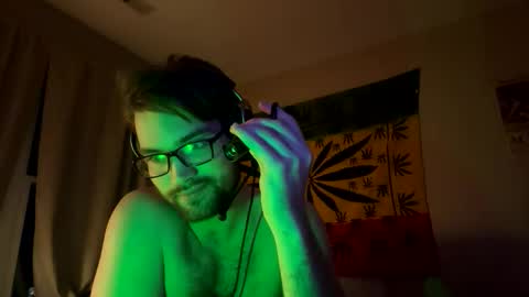 freezeskiii online show from January 13, 1:02 am