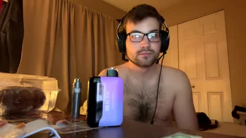 freezeskiii online show from September 12, 1:51 am