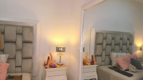 Frehia   online show from March 14, 11:36 am