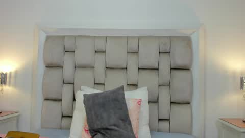 Frehia   online show from April 5, 11:40 am