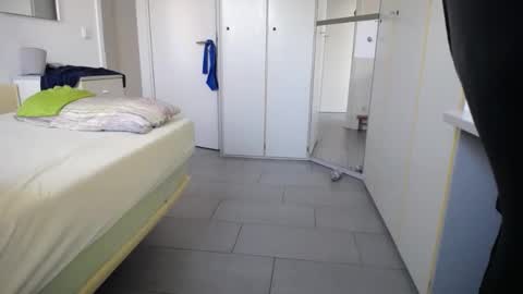 Walter Fischer online show from September 21, 5:44 am