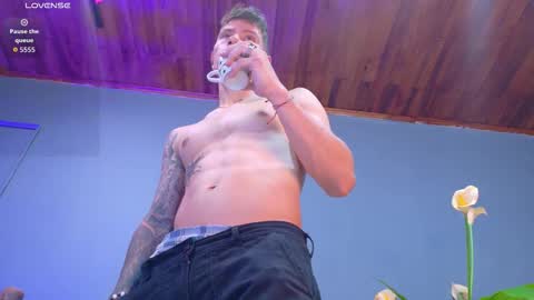 Xavier online show from September 12, 1:40 am